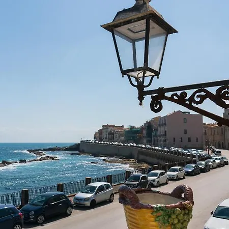 Blue Levante Vista Mare Con Terrazza Daire